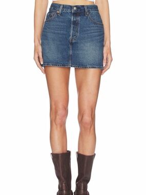 Levi’s Icon Skirt